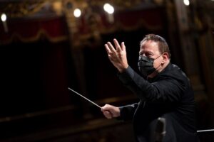 Teatro Verdi Salerno - direttore artistico Daniel Oren