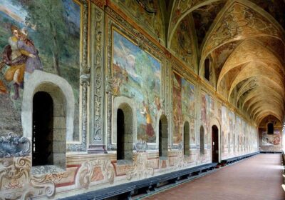 Napoli, completo il restauro della facciata del Teatro San Carlo
