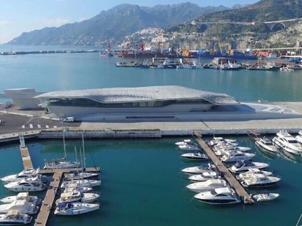 Salerno: Tante Facce, una Città