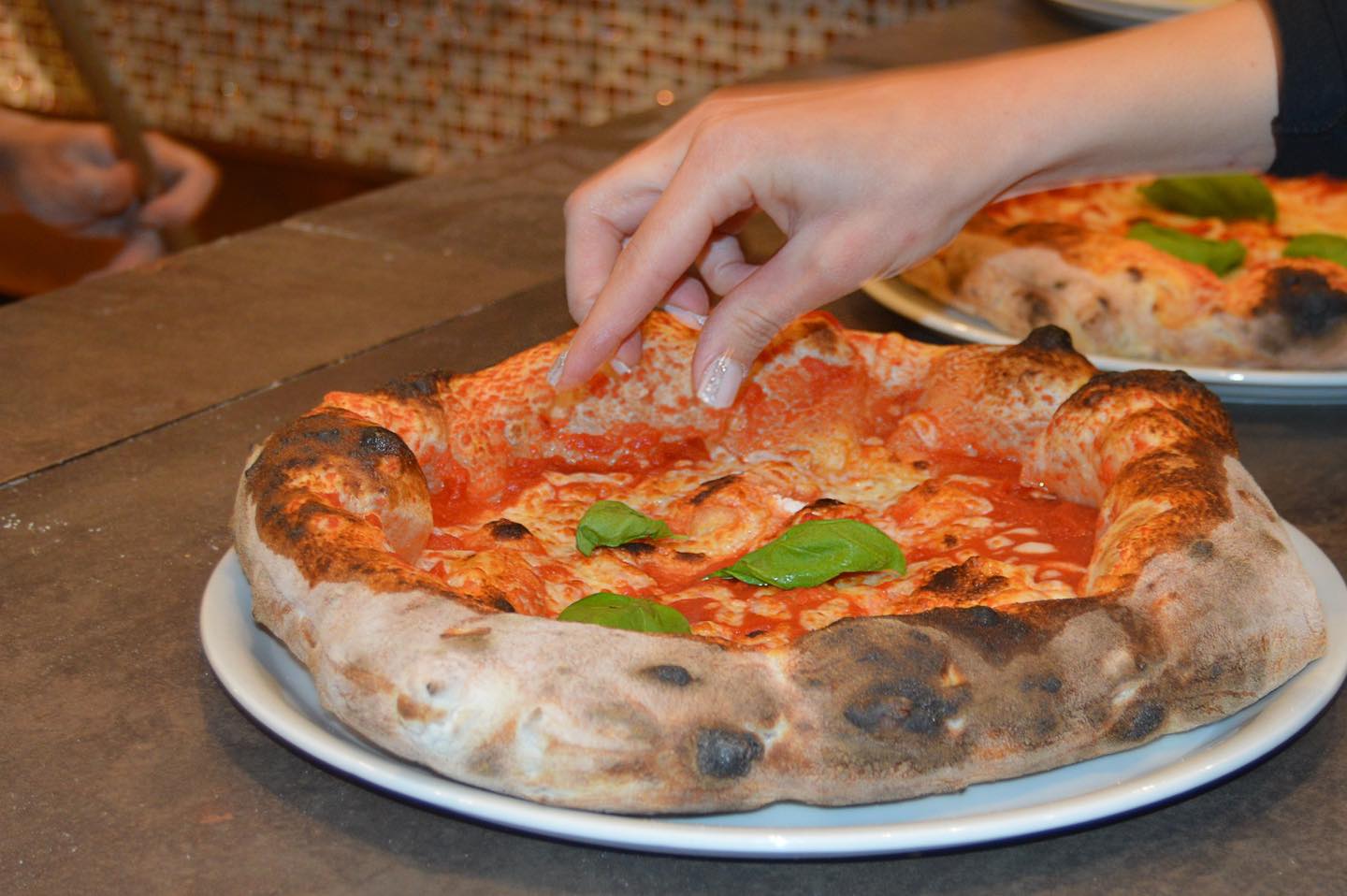 Impariamo a fare la pizza napoletana