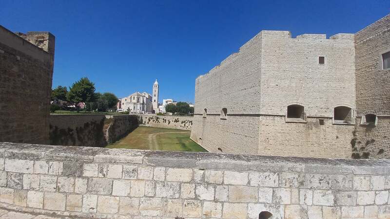 le perle dell'adriatico: trani e barletta