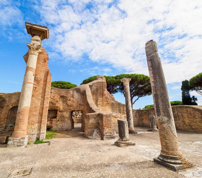 gita in battello sul tevere e ostia antica