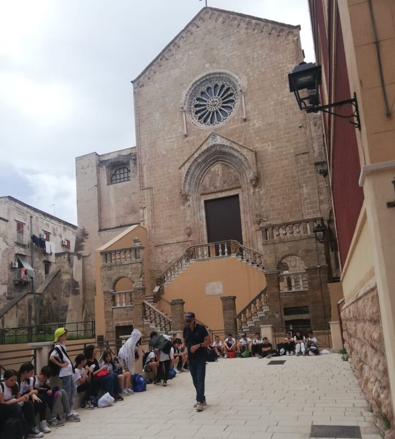 taranto la città dei due mari e dei tre ponti